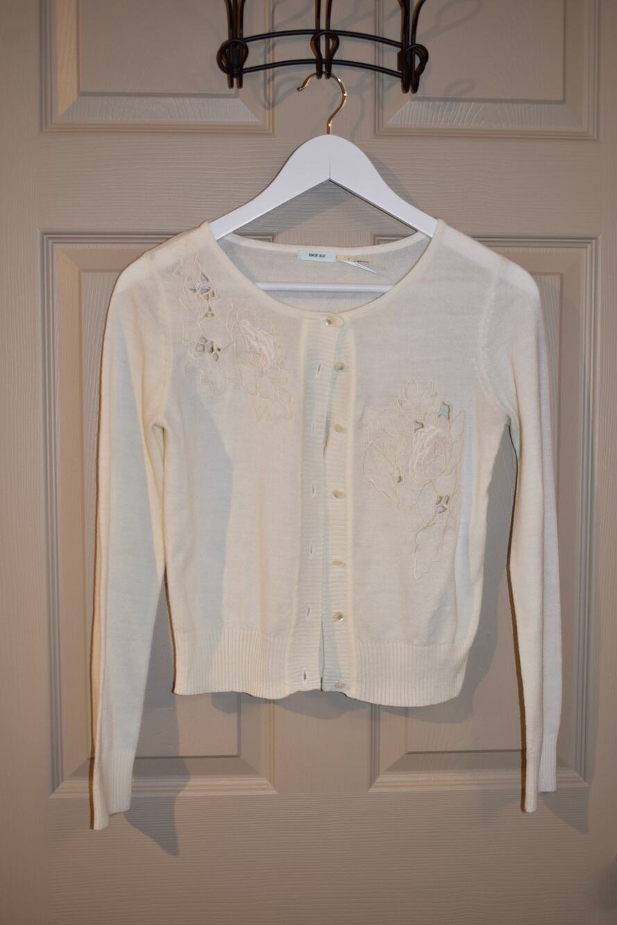 Kimchi Blue Urban Outfitters Ivory Floral Cutwork Cardigan Size S